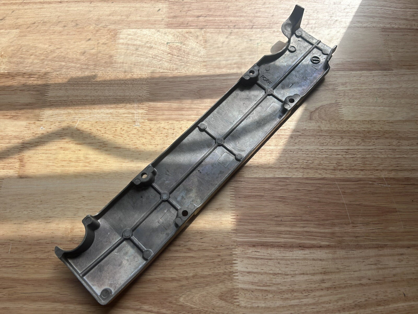 2000-2009 Honda S2000 Engine Motor Spark Plug Ignition Pack Cover OEM 00-09