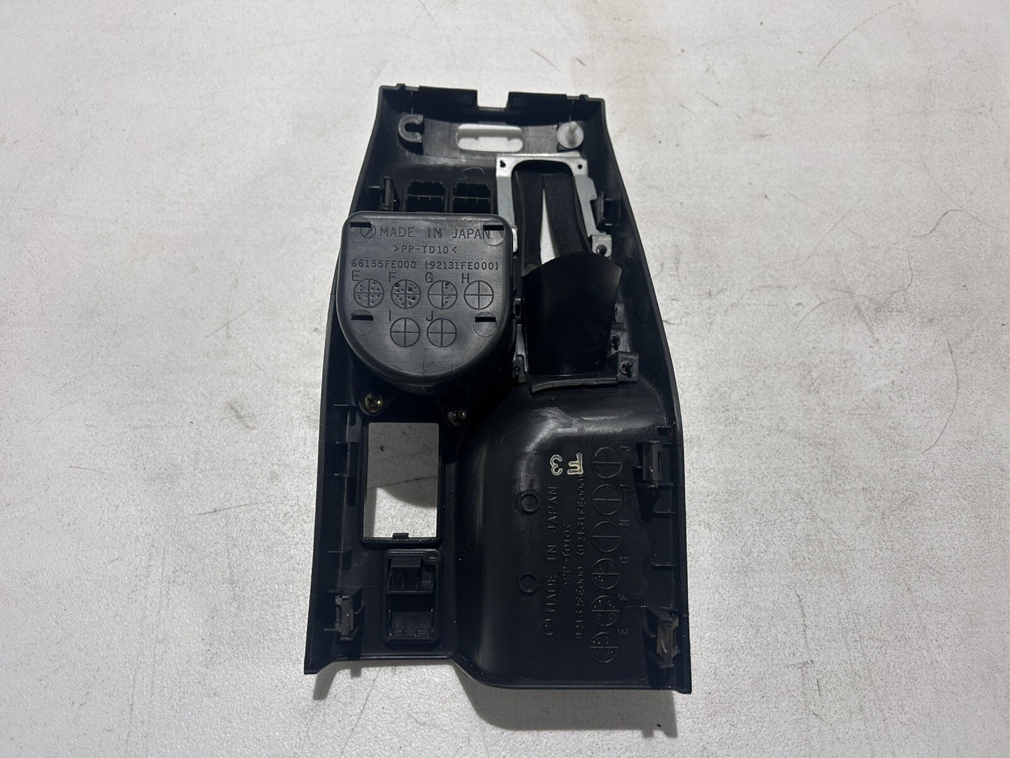 OEM 2002-2004 Subaru Impreza WRX STi Center Console Cup Holder 92132FE000