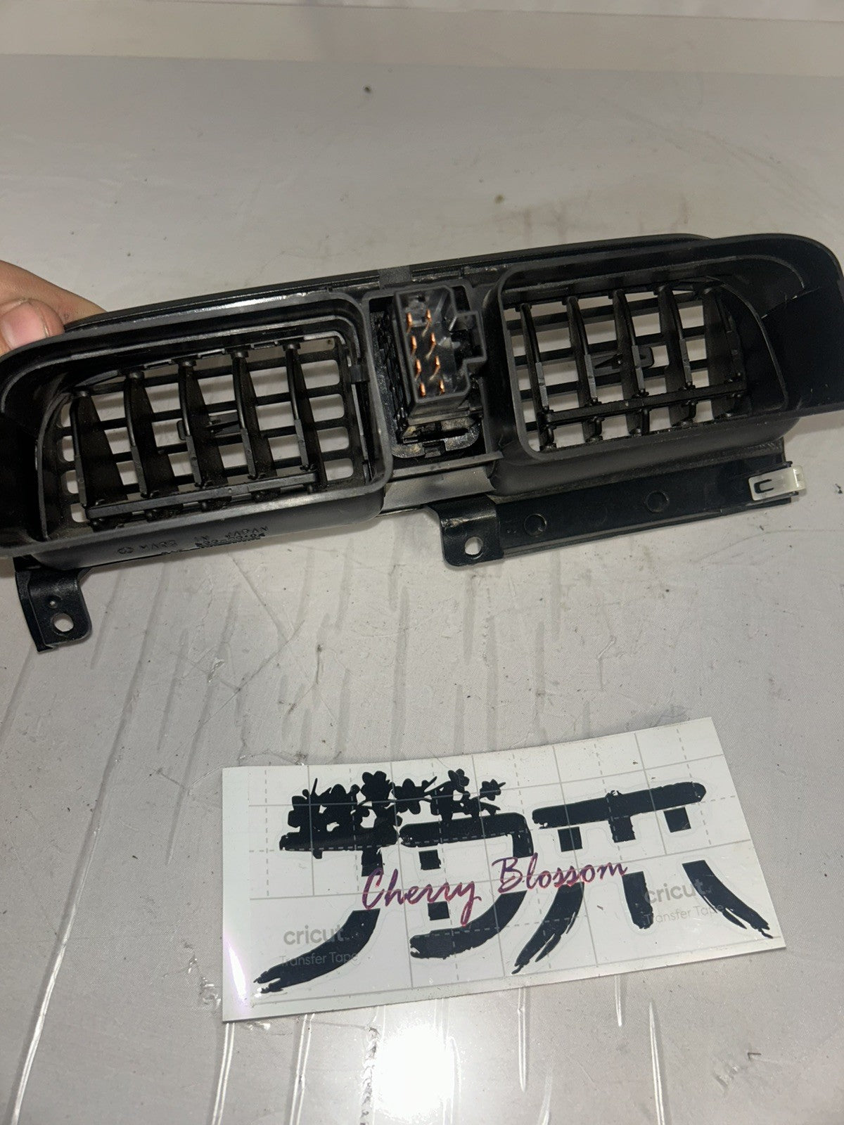 a44b04bd-7a61-4954-9021-459caf79f96c