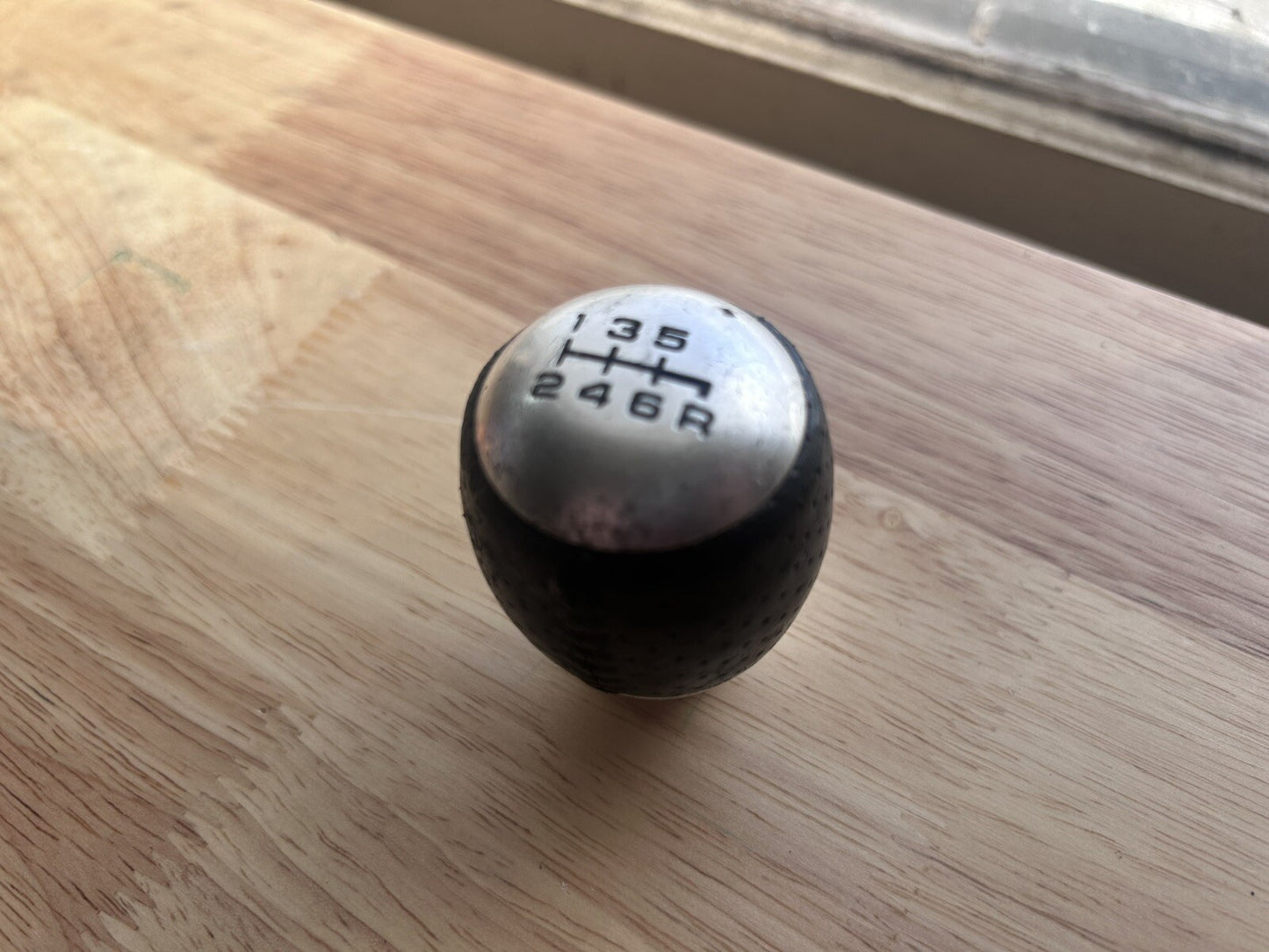 HONDA S2000 AP1 AP2 Genuine 6-Speed Manual Leather Shift Knob 54102-S2A-040