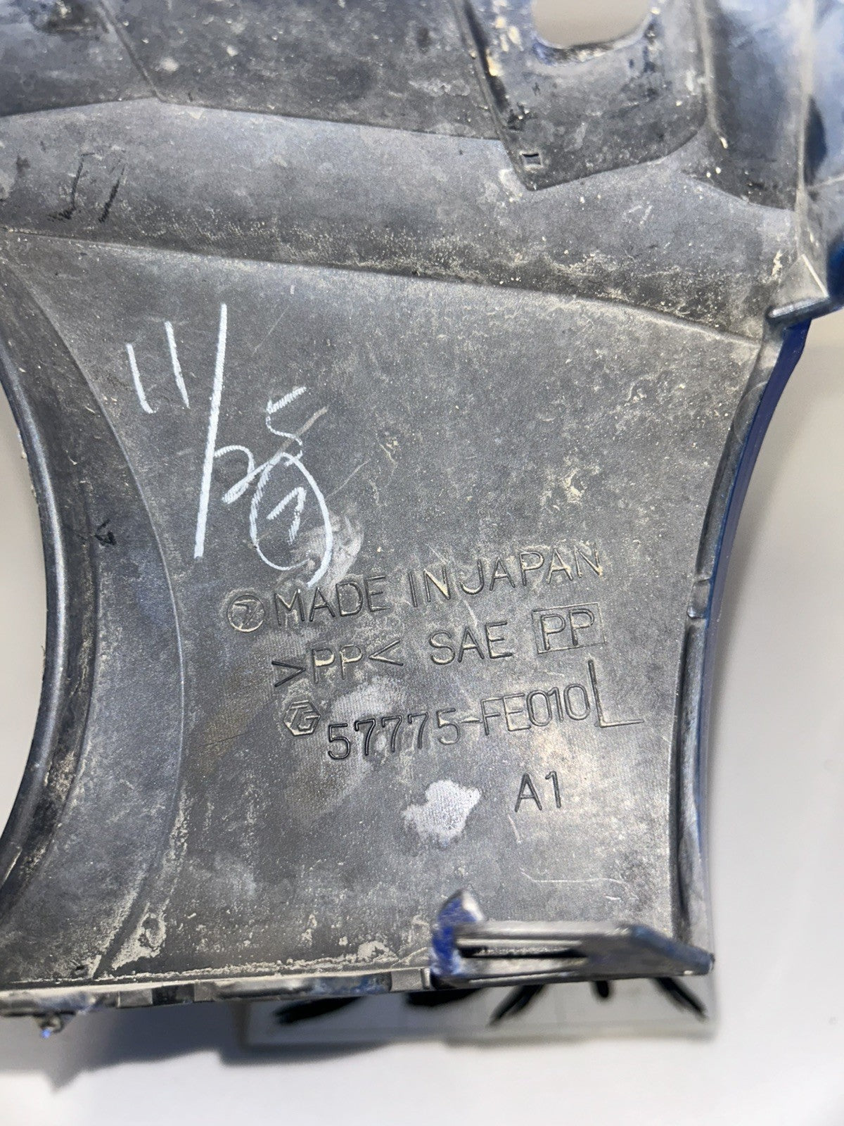 ec5b0d1d-7180-4642-80b9-5c2c5159e49e