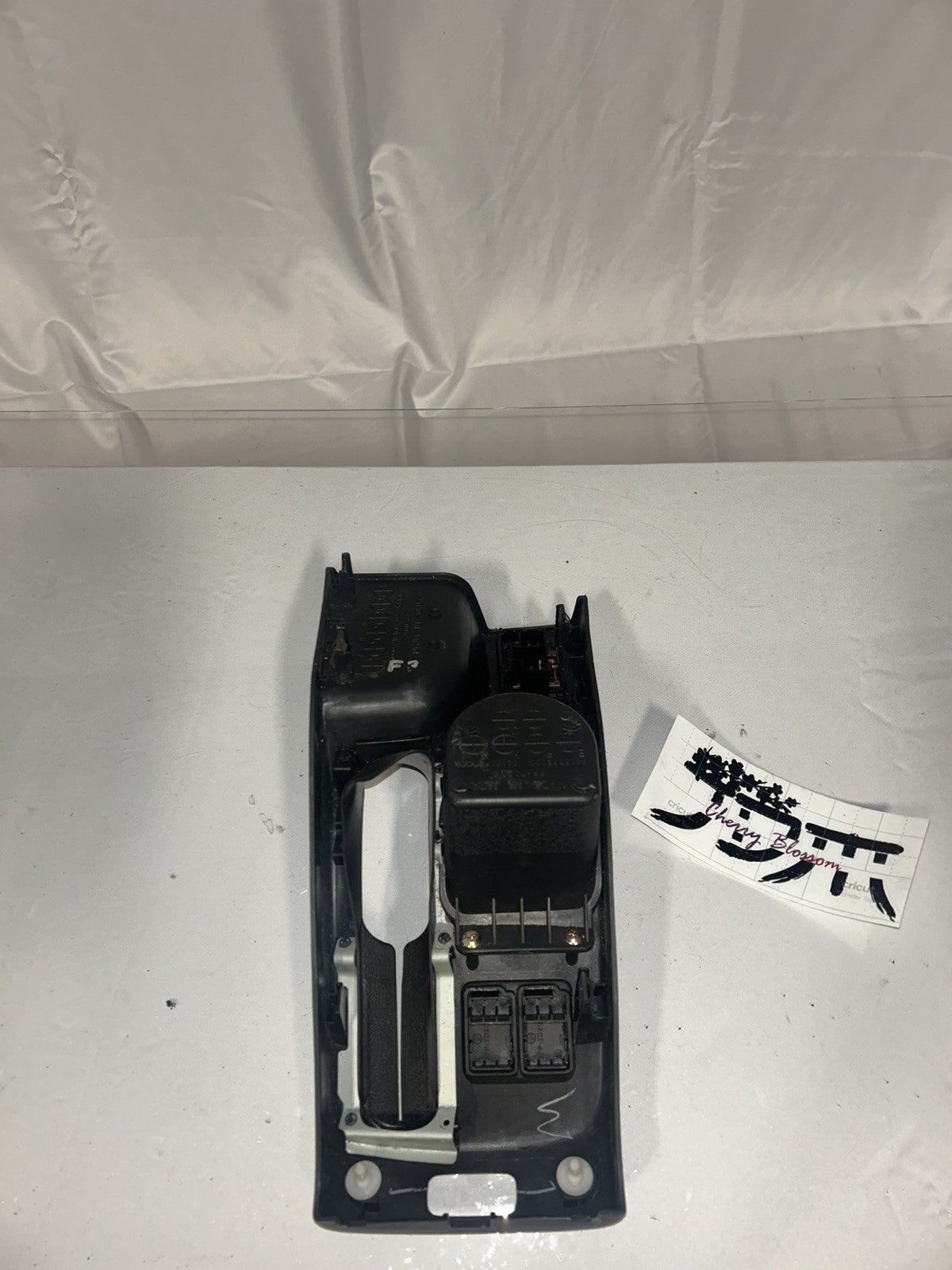 bb238212-64c3-43d9-83c7-ea17b6434f71