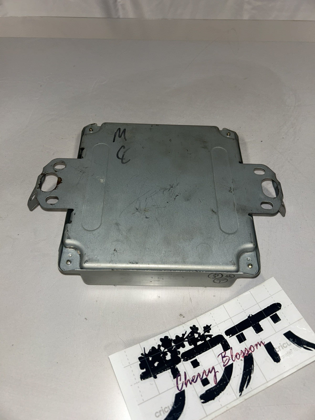 ef5c10f6-f2c9-45bb-b926-ffefacf136ef