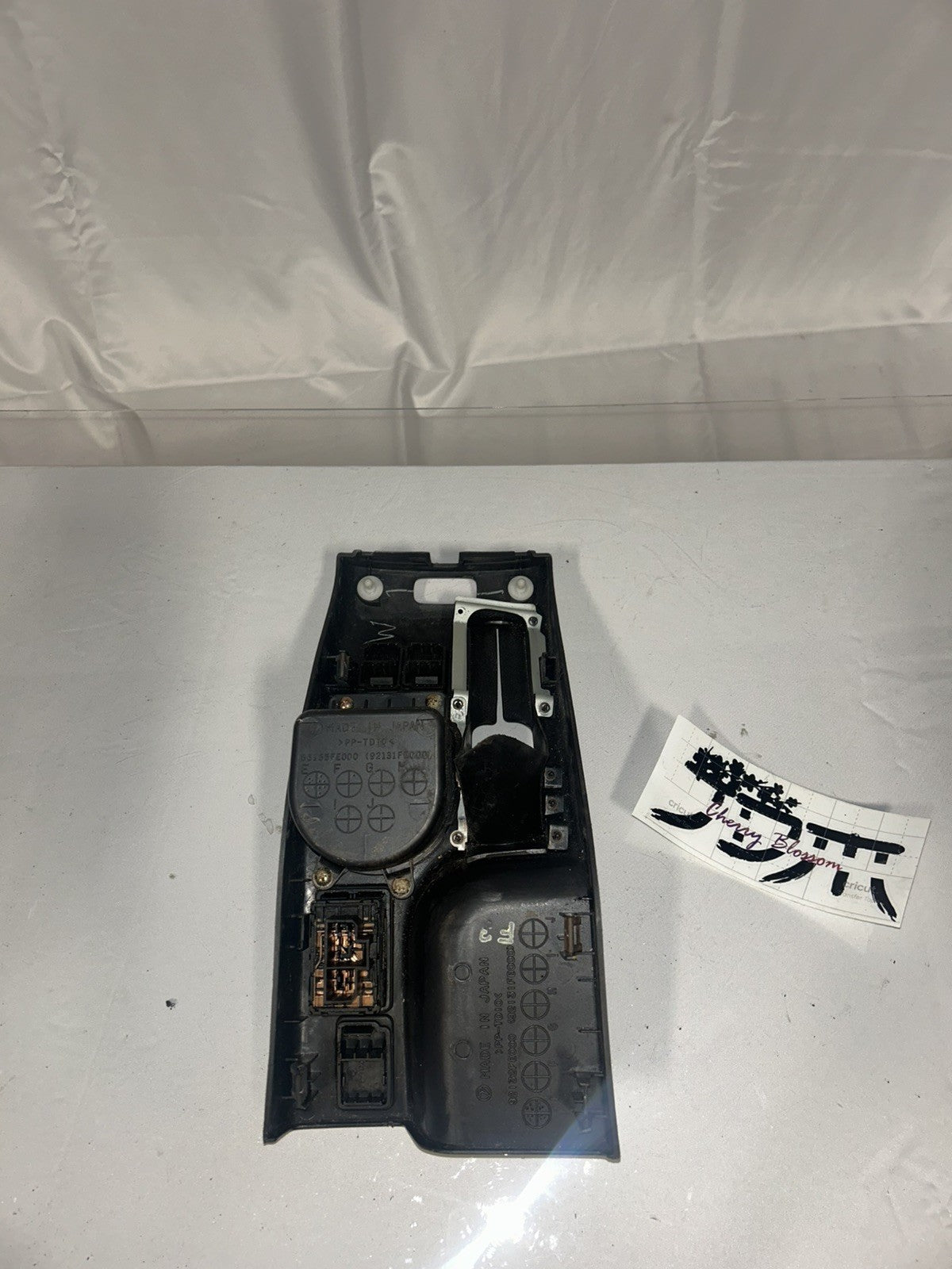 aeff9d83-4e79-4d0b-9139-ee1e11b22809