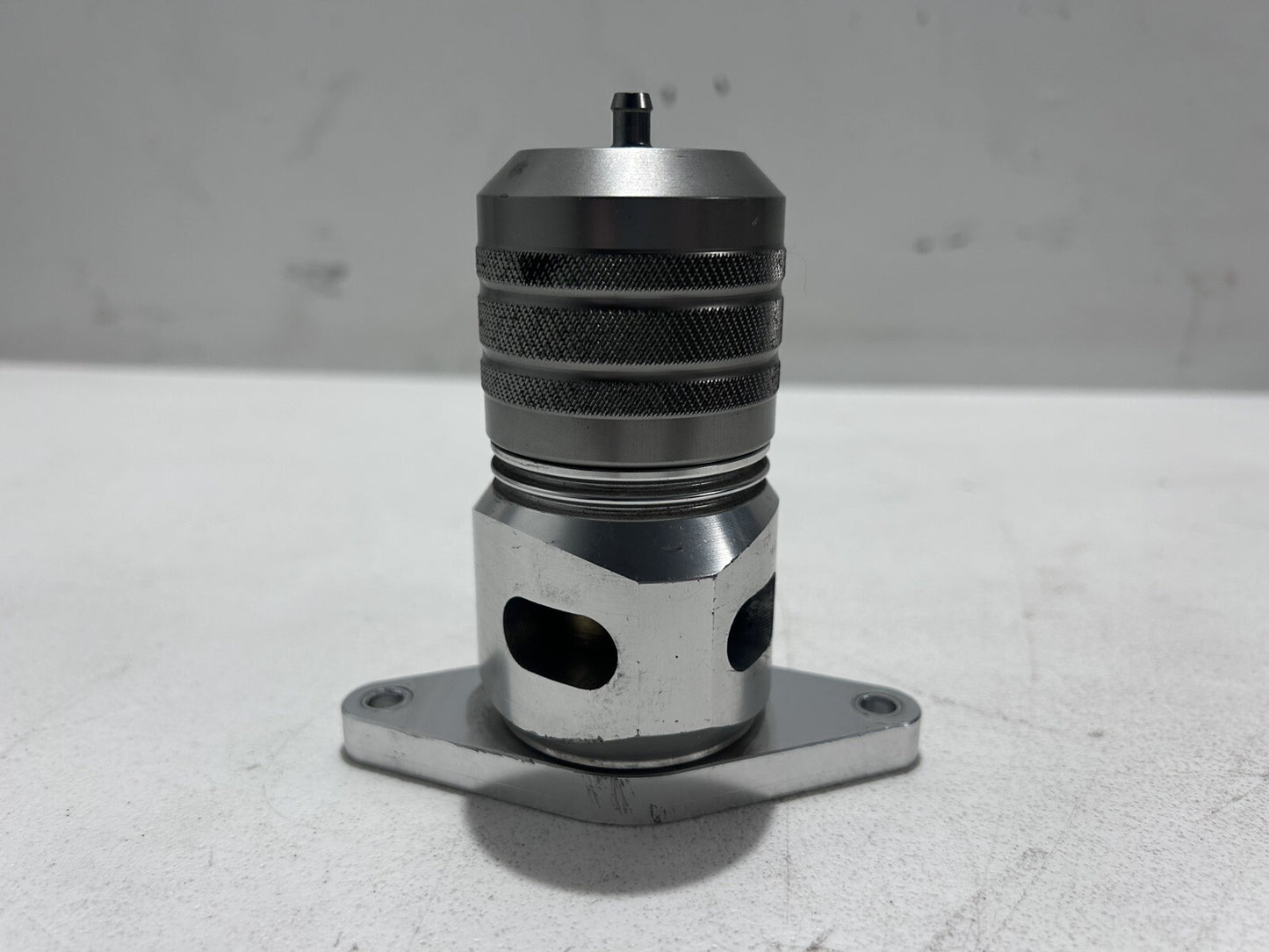 e89e6fb8-b8b2-4911-8f85-29e27e633987