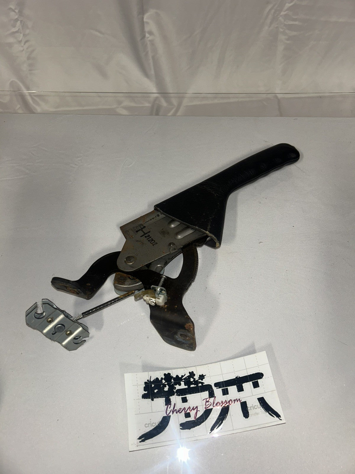 35e68257-43e6-4069-9b8d-35379e4a6608