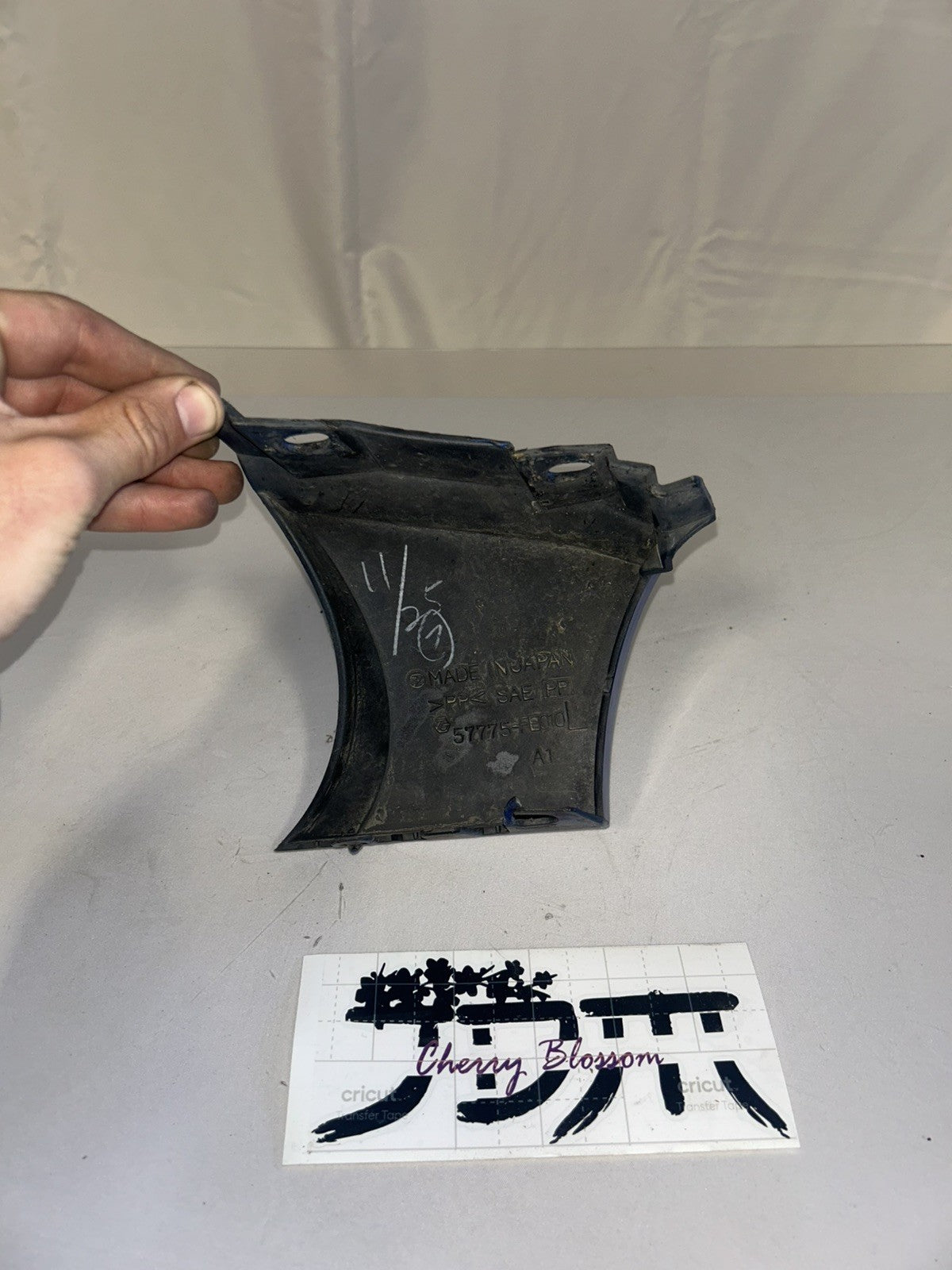 d9cf97cf-d032-4617-8af7-da6cb069be07