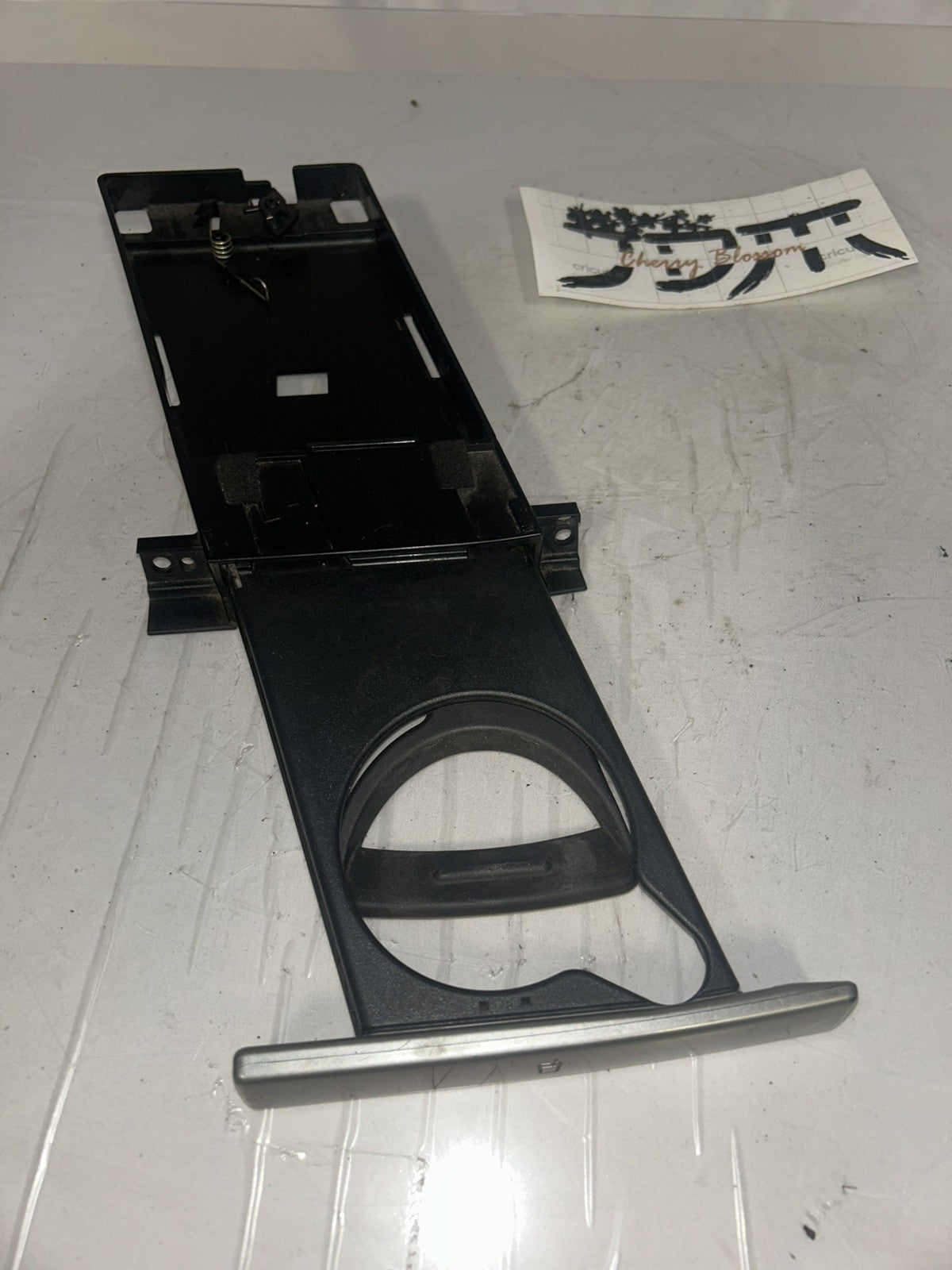 57916ccf-78bc-4a51-9497-3b6171d5e25a