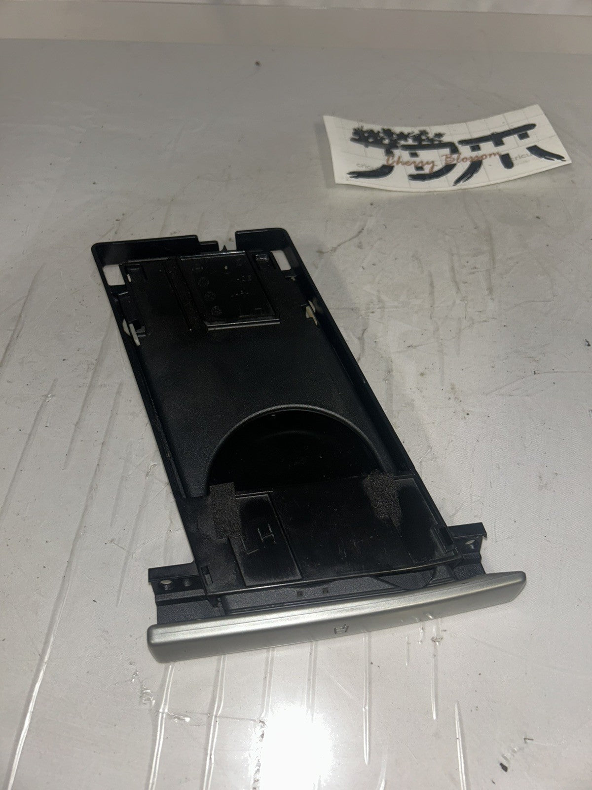 84aa4255-c897-4185-b8fb-b0b2ffa550c2