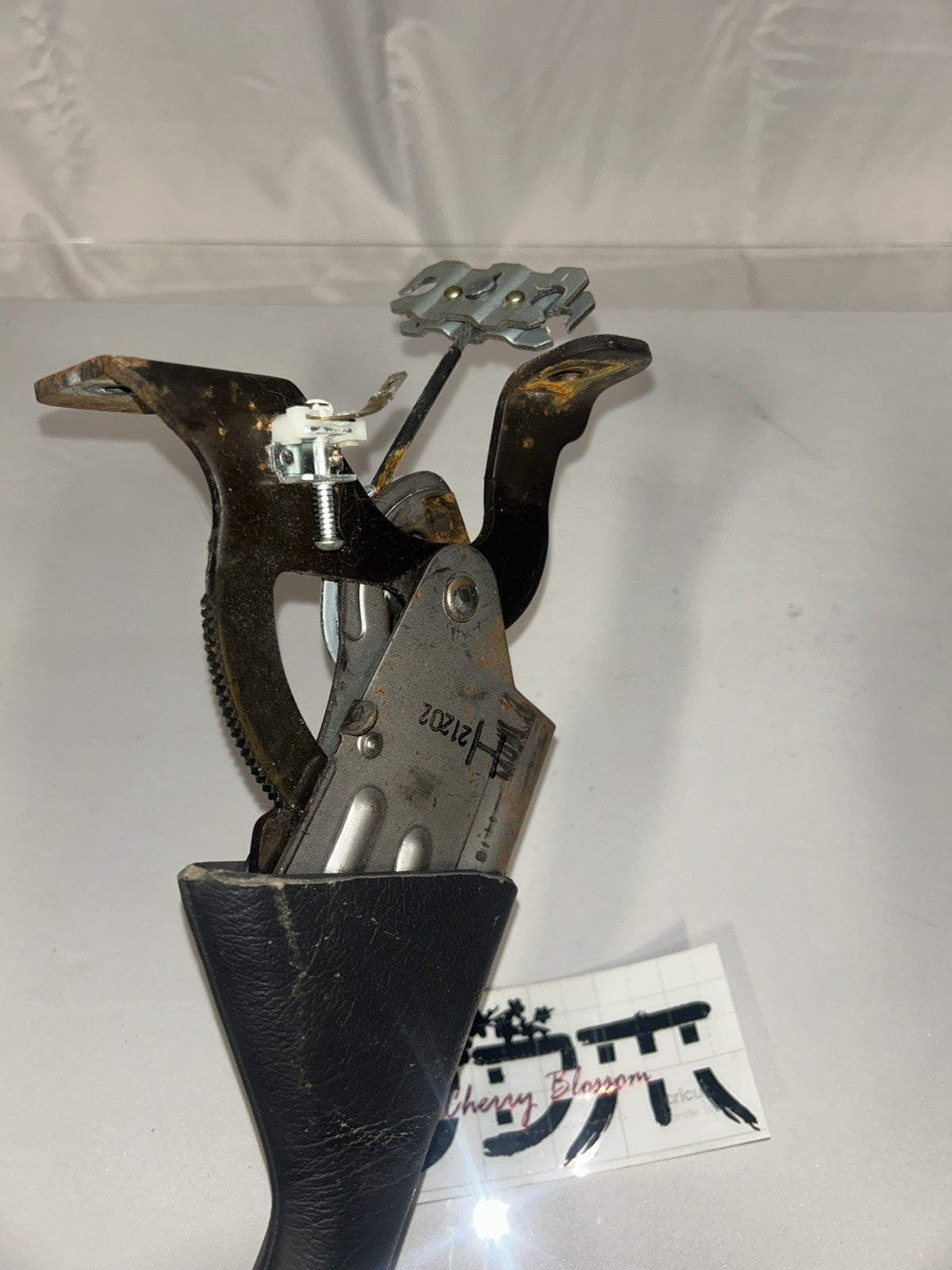 cd5d9d63-9748-4d69-9a4b-611fbf66ce93