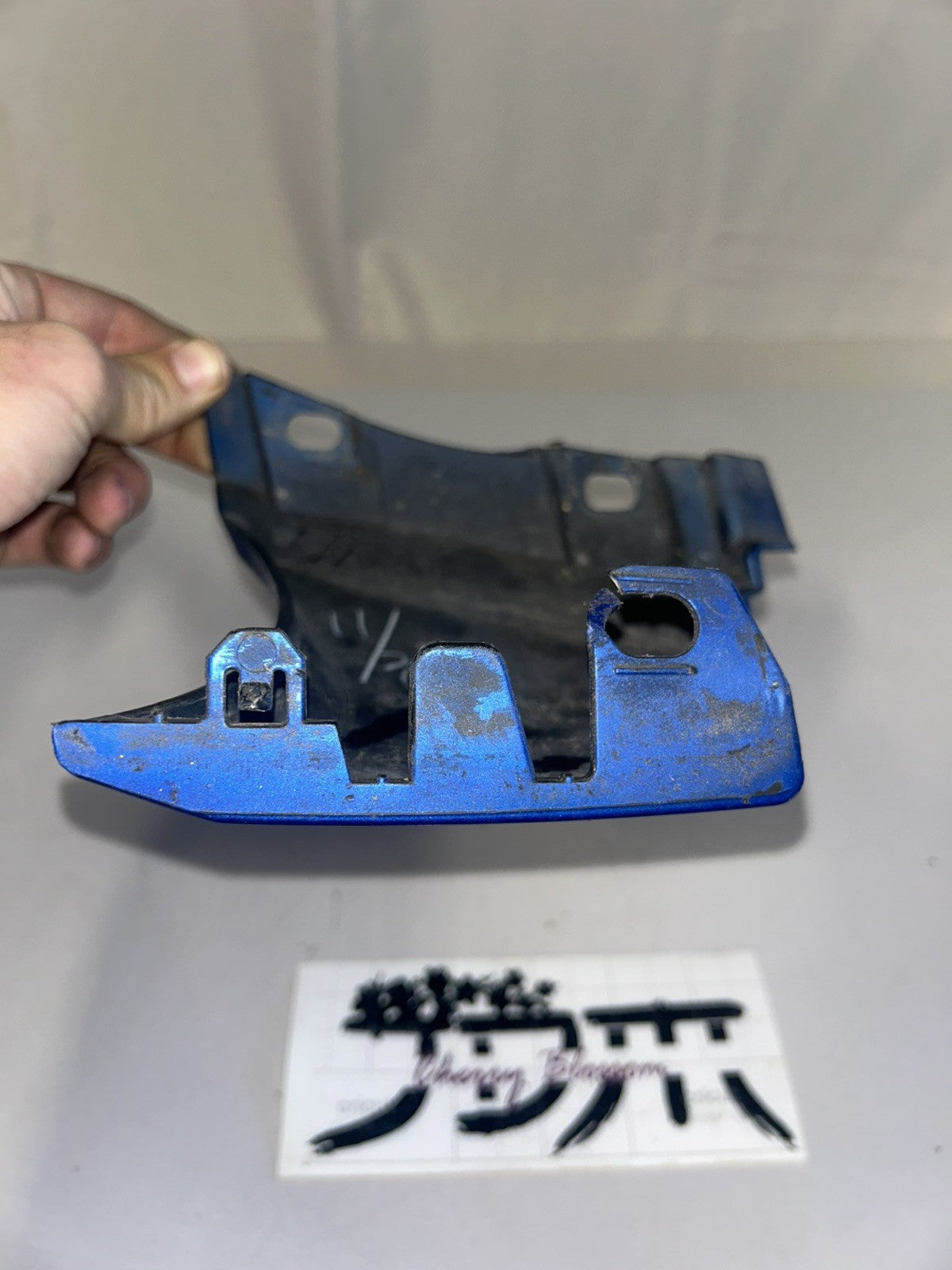 ff7b0c35-6588-4123-8586-092ba07a97ae