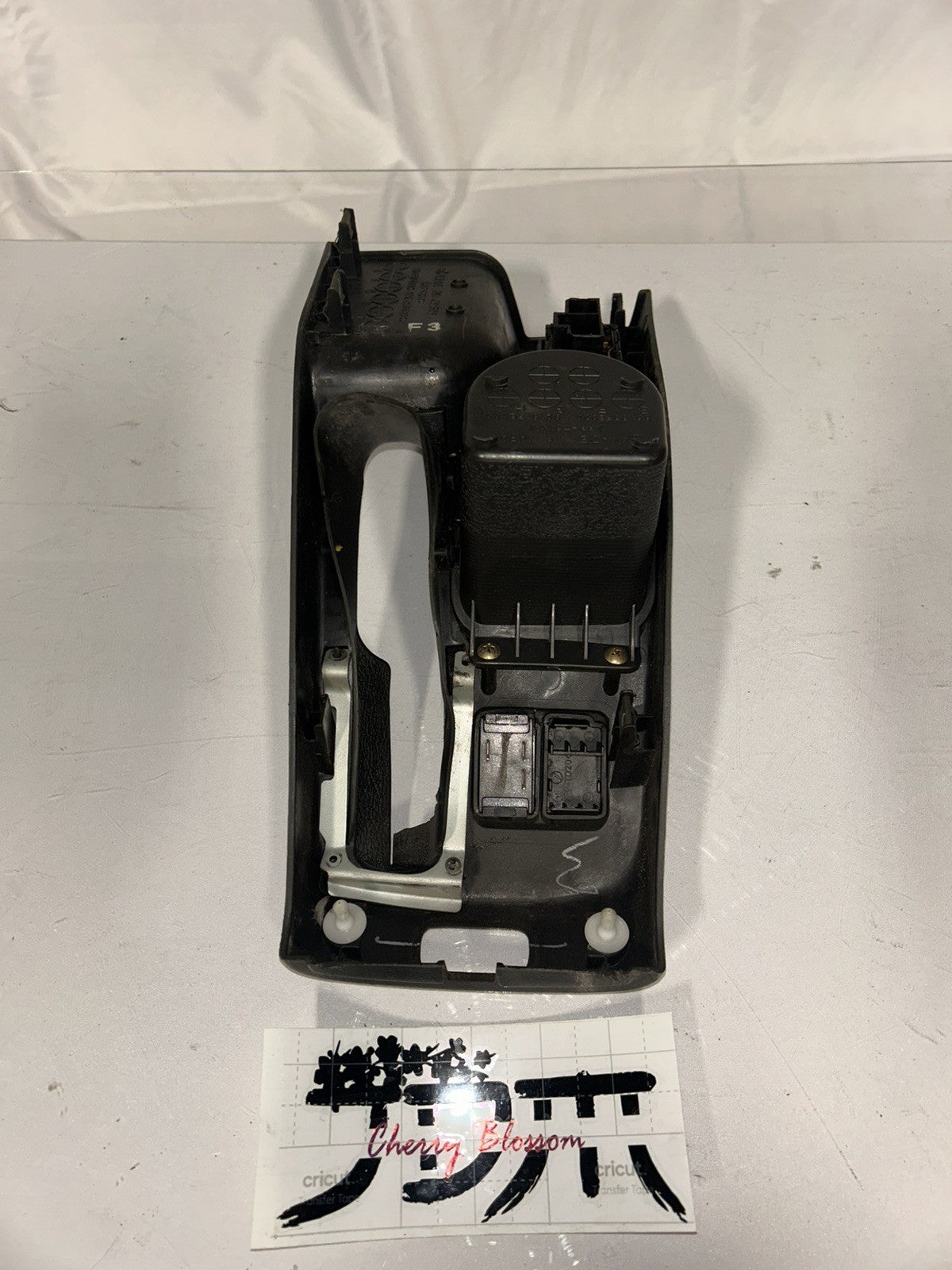 13983662-f09d-4f48-a909-c921acd7b250