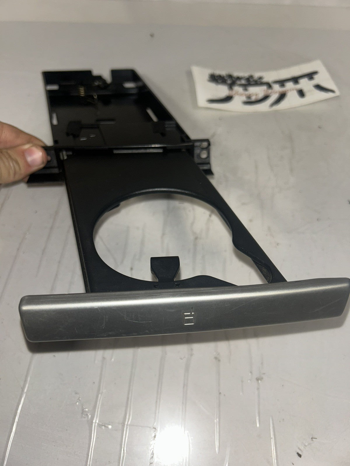 c384030d-a586-4b5c-b52a-1f705c3bbce5