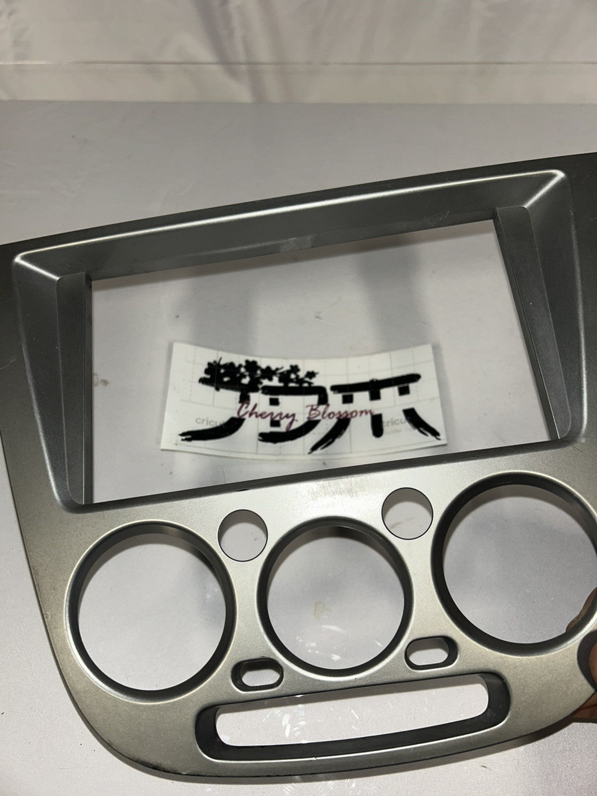 5947615c-af1b-4b1f-b960-5f5da0d4507a