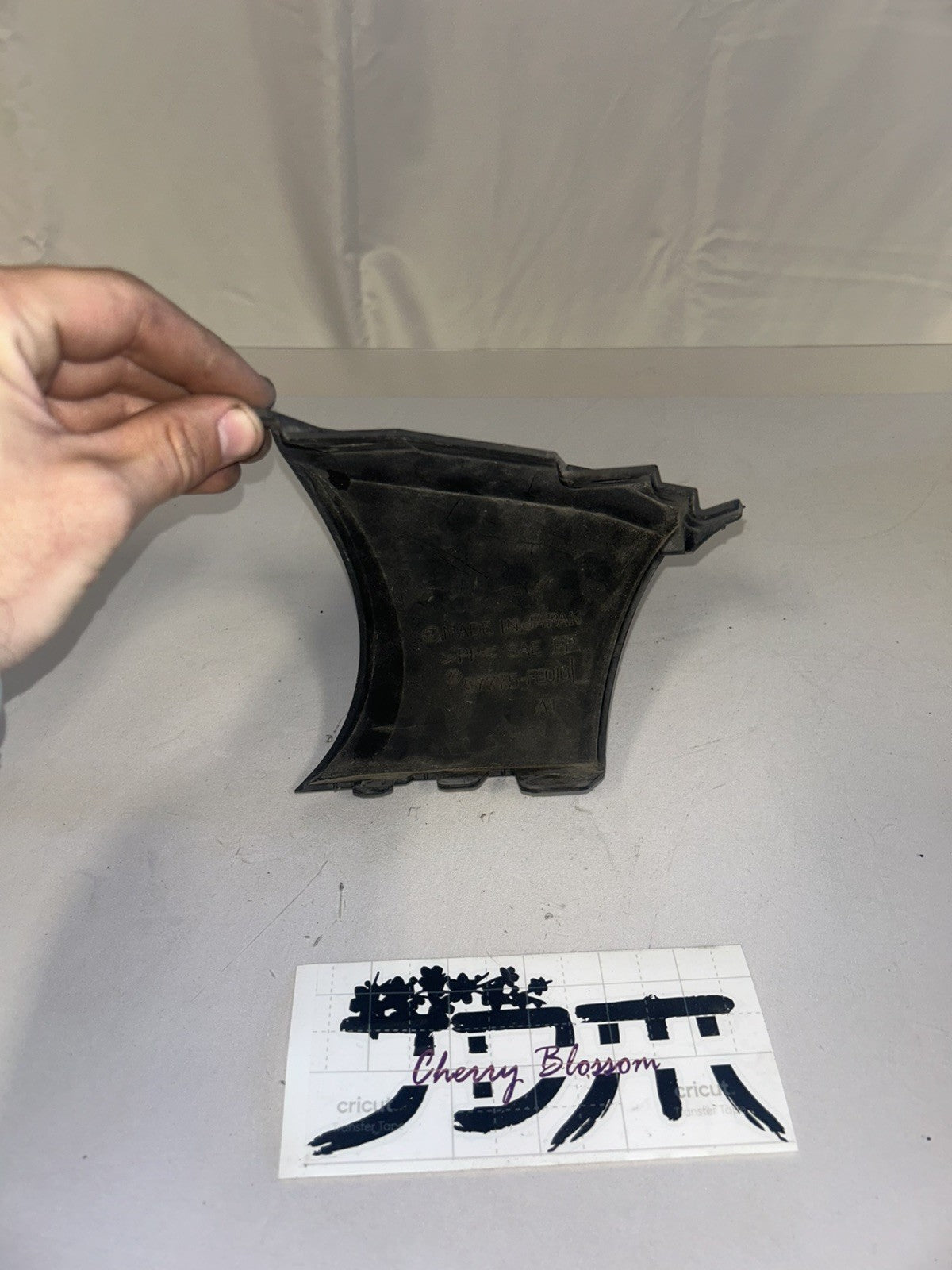 e5adb523-7ddb-49b4-8638-a14c69ec515a